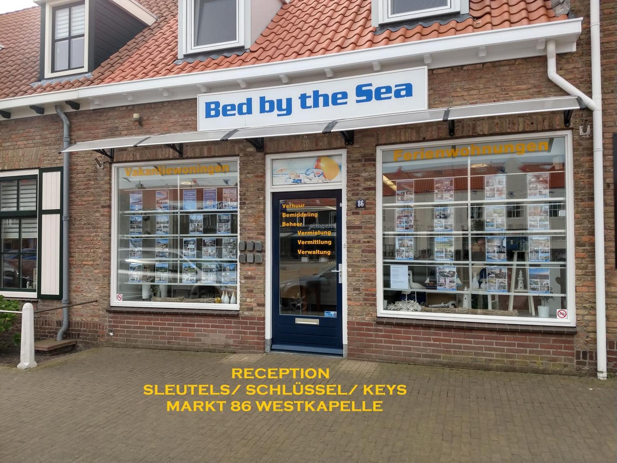 Asterias Bed By The Sea Westkapelle
